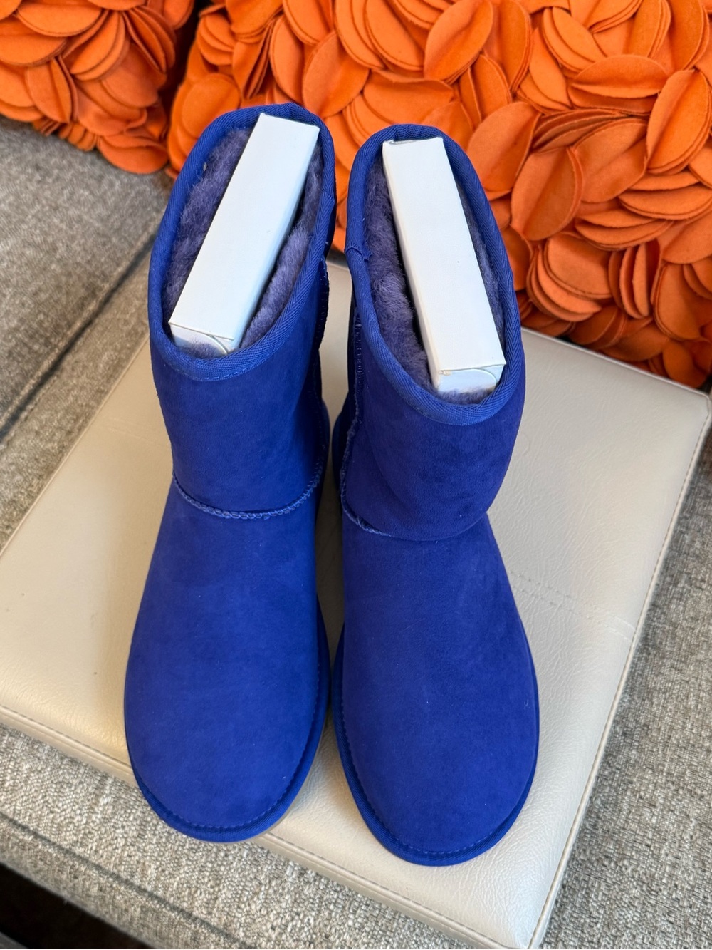 ❣️🆕UGG Women's Short Classic Boots in Deep Periwinkle Suede S/N 5825❣️ - Picture 4 of 11